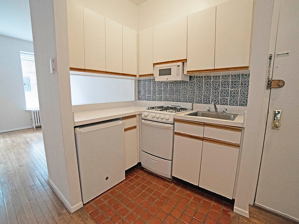 1st image of 324 E 81st St APT 2FW