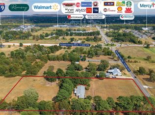 5952 Elm Springs Rd, Springdale, AR 72762