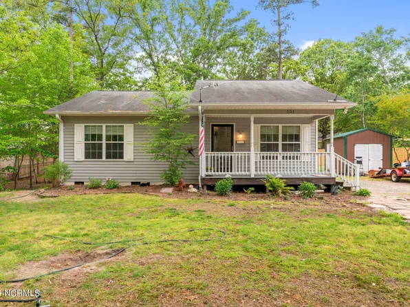 151 N Pine Street, Robbins, NC 27325