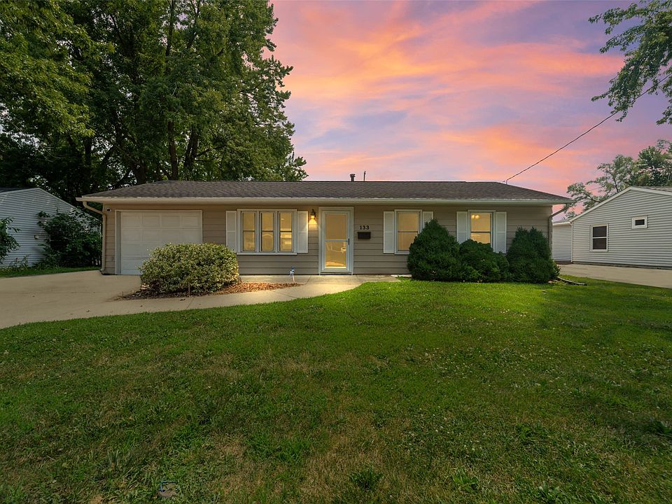 1st image of 133 7th Avenue Ct NE