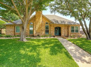 845 Birdsong, Bedford, TX 76021