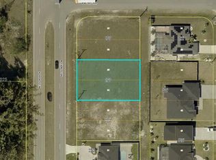 307 Nelson Rd N, Cape Coral, FL 33993