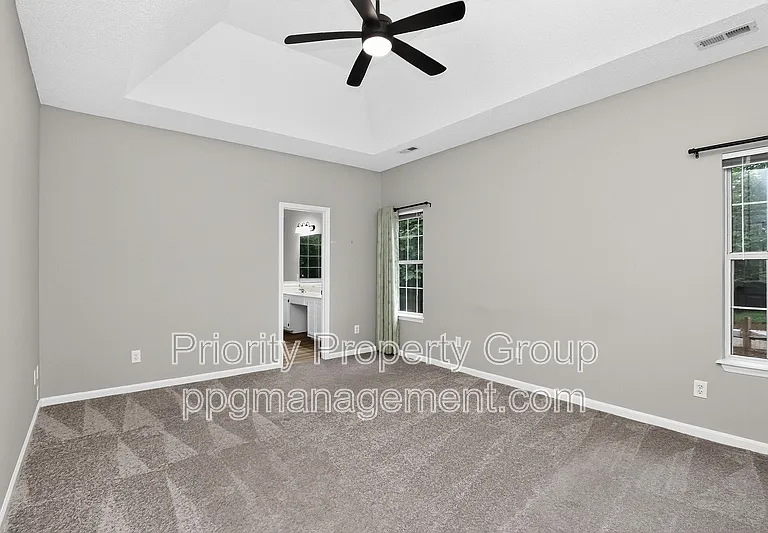 9118 Pine Springs Ct — Photo 22