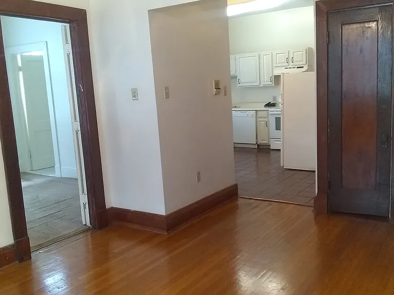 2301 Napoleon Ave #A4 — Photo 5