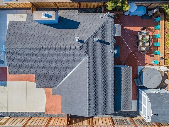 2nd image of 141 Marina Ave