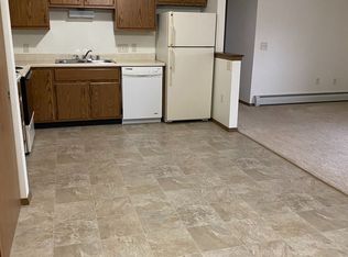 439 Scandinavian Ct #6, Denmark, WI 54208