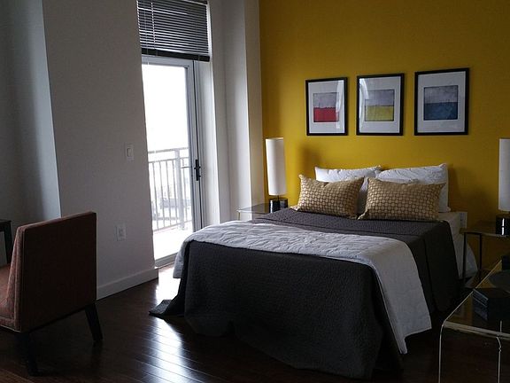 2nd image of 12-15 Broadway #503