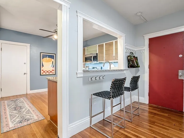 80 Florida St #4 — Photo 4