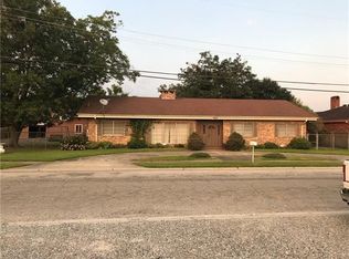 8013 Lafourche St, New Orleans, LA 70127