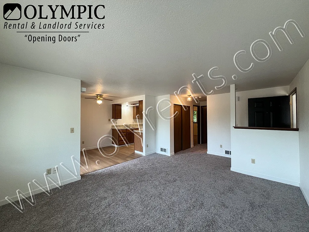 Tumwater Condo Style Apartment - 2 BR 1 BA! — Photo 4