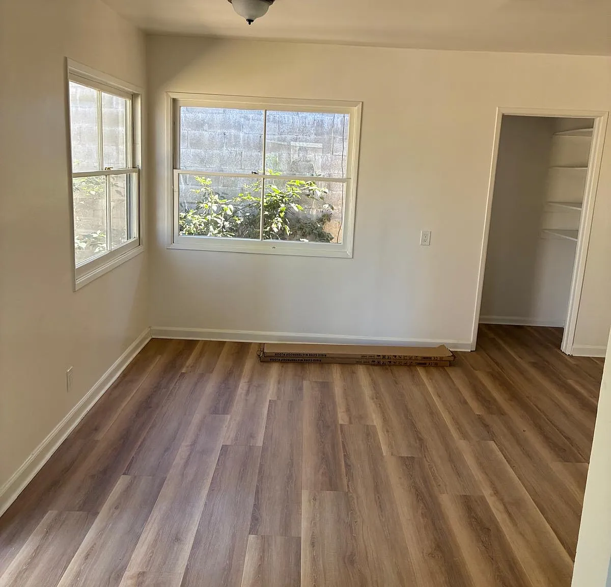 3 bed, 900 sqft, $3,650 — Photo 4