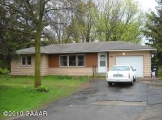 1524 N McKay Ave, Alexandria, MN 56308