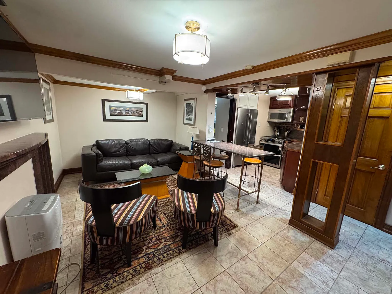 2 bed, $2,500 — Photo 4