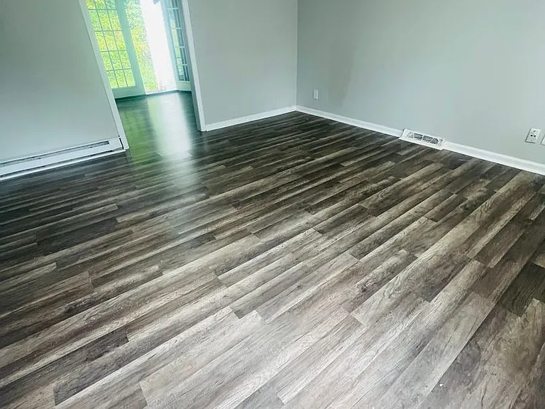 306 N Jackson St — Photo 24