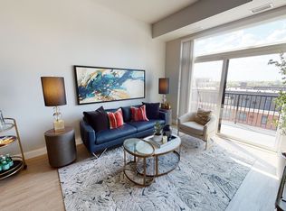 Daymark Uptown, Minneapolis, MN 55408