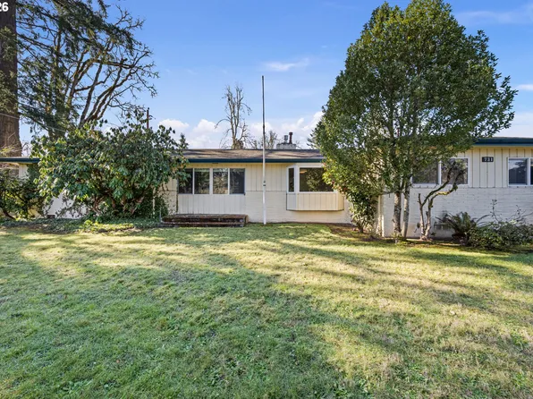 731 S River Rd, Cottage Grove, OR 97424