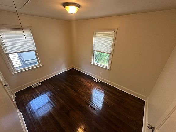 2nd image of 365 Juless St