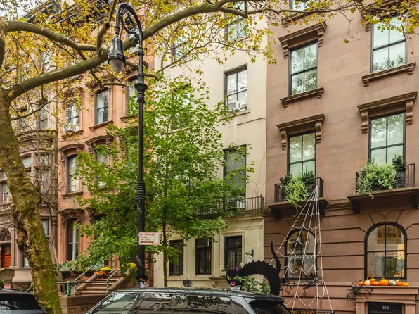 102 Pierrepont Street image 5 of 42