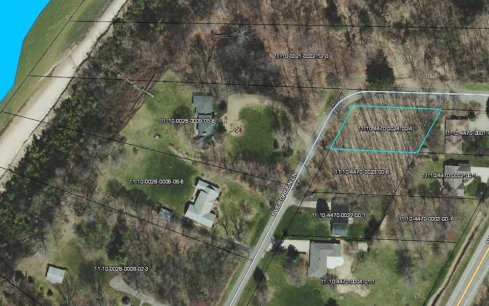 2nd image of 4099 Evergreen Ln
