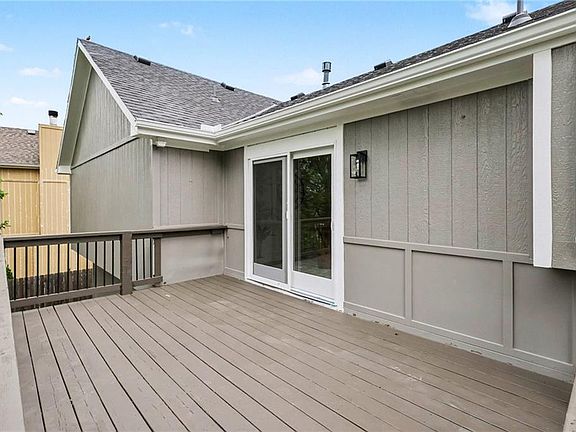 5th image of 21218 W 56th St