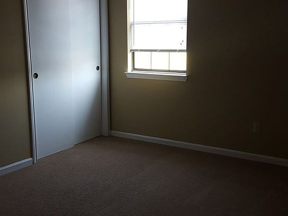 4th image of 501 Eric Ave APT C21