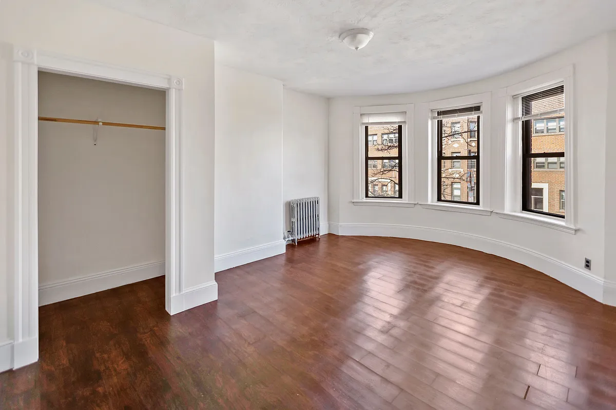 Building Photo - 866 Huntington Ave #2