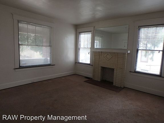 3rd image of 5333 Chapman St #1