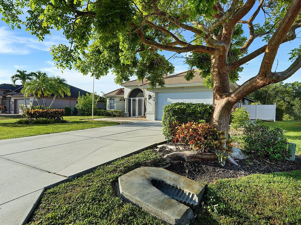 1st image of 18421 Royal Hammock Blvd