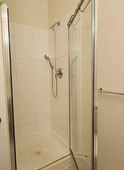 9339 University Cres #11 — Photo 20