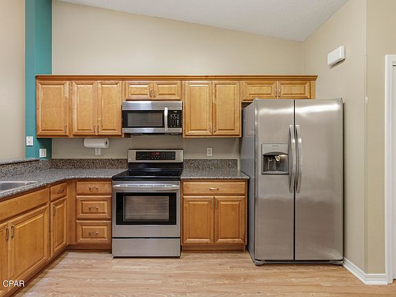 5th image of 103 Park Pl