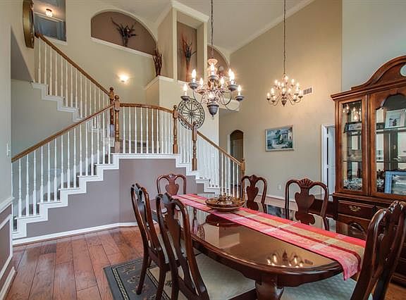 4th image of 2704 Quail Cove Dr