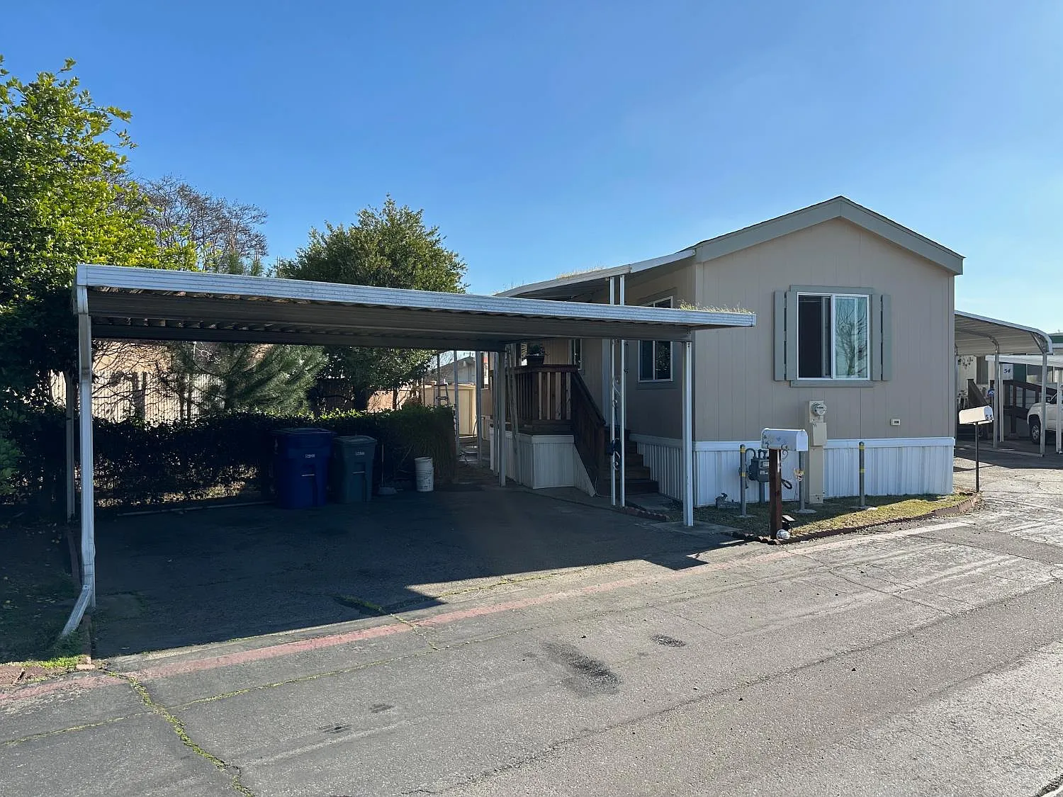1724 Minnewawa Ave Space 56 photo 1