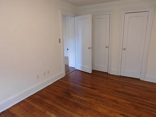 Rented by MQ Realty LLC | media 21