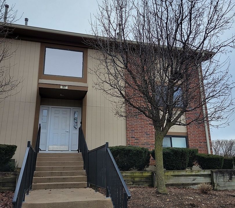 1st image of 367 Wilmington Dr #103C