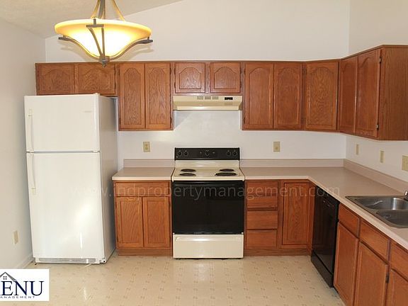 5th image of 12229 Meadowfield Cir