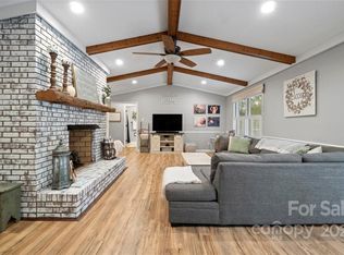 1177 Reynards Cir, Lincolnton, NC 28092