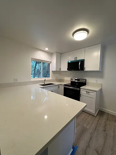 1501 Santa Barbara St #A Photo 1 1501 Santa Barbara St #A Photo 1