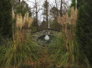 104 Willow Cv, Eatonton, GA 31024