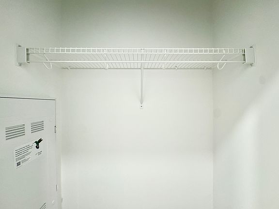 3rd image of 2771 Montrose Ave #301