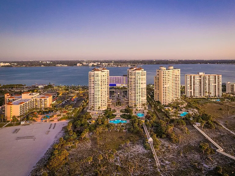 1170 Gulf Blvd #1105 — Photo 76