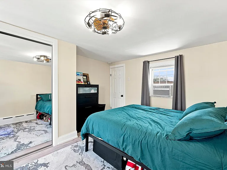 707 S Mildred St — Photo 13