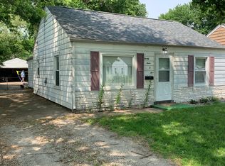 2305 E Converse Ave, Grandview, IL 62702
