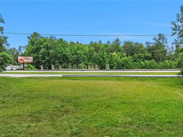 5622 W Us Highway 421, Wilkesboro, NC 28697