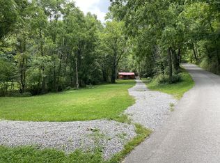 71 McLaughlin Rd, Lucasville, OH 45648