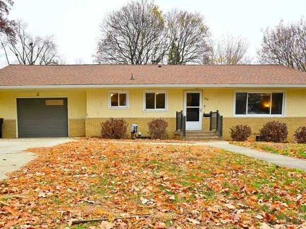 139 Eastview Dr, Normal, IL 61761