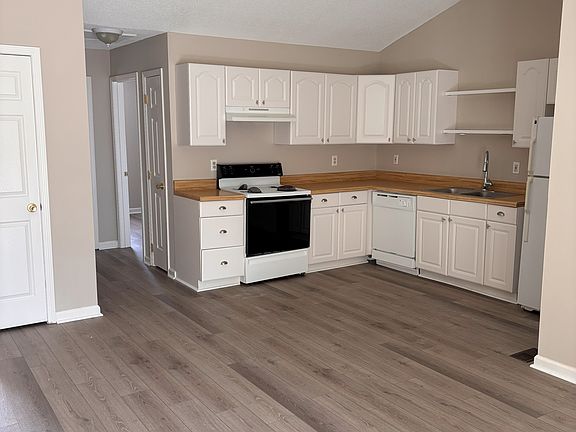 4th image of 81 W Sellers St APT D