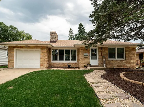 10321 W Manitoba STREET, West Allis, WI 53227