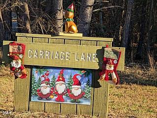 1st image of 88 Carriage Ln #88