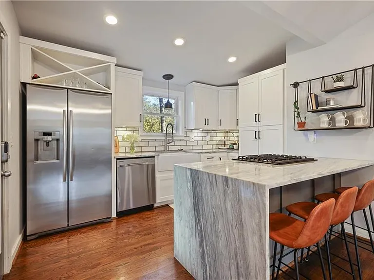 1681 Bristol Dr — Photo 5