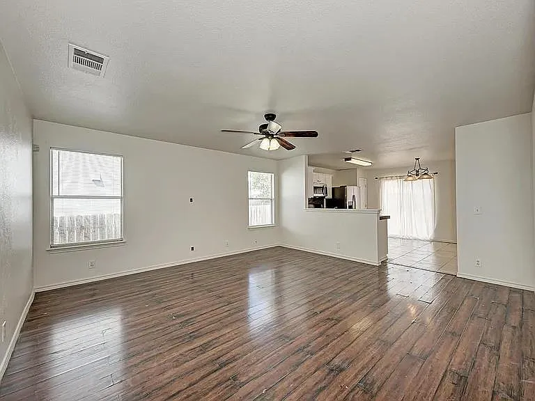 14910 Mossycup Ln — Photo 3